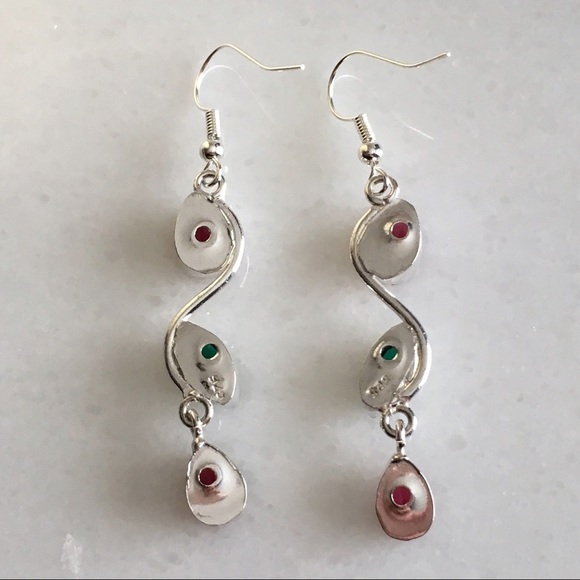 New Sim Pink Kunzite & Chrome Diopside Crystal Hook Earrings - Picture 6 of 8